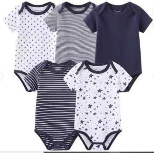Pack de 5 vêtements pour bébé - couleur aléatoire